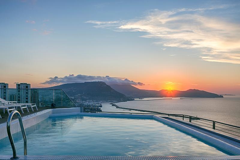 Hotel Oran Bay Managed By Accor Exterior photo