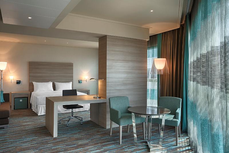 Hotel Oran Bay Managed By Accor Exterior photo